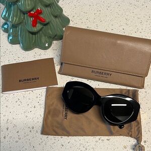 Burberry Black Sunglasses with Brown Case